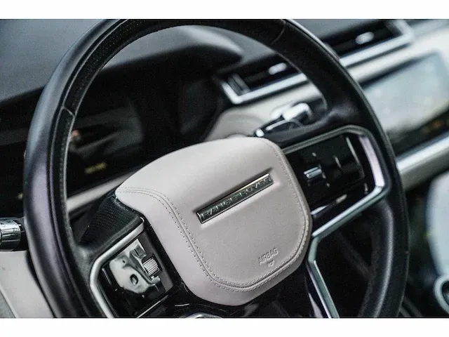 Range rover velar 3.0l mhev se suv - 2021 - afbeelding 38 van  61