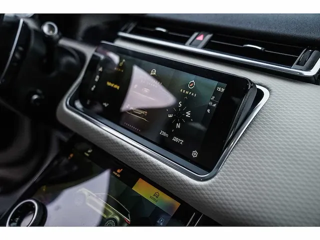 Range rover velar 3.0l mhev se suv - 2021 - afbeelding 53 van  61