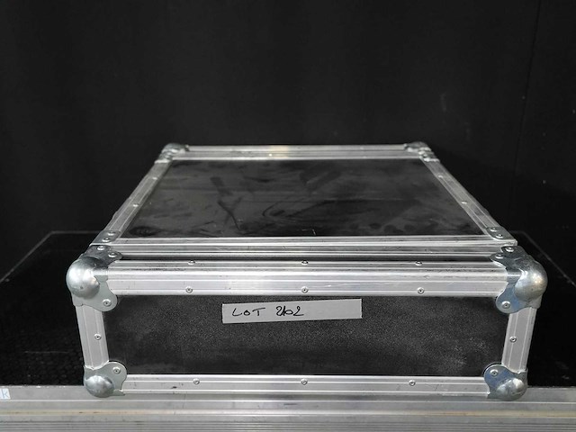 Raritan - kx iii 232 32ip port kvm p/n dkx3-232 - video - afbeelding 1 van  4