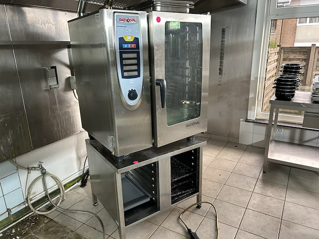 Rational oven met onderstel 80x84x172 cm h - afbeelding 1 van  4