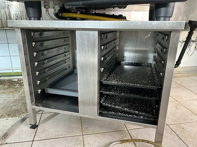 Rational oven met onderstel 80x84x172 cm h - afbeelding 2 van  4