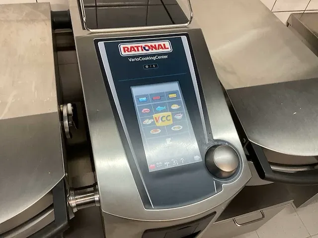 Rational variocookingcenter multi-kookapparaat met onderstel - afbeelding 7 van  12