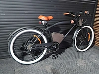 Rayvolt clubman zwart 36v10ah accu demo/test - afbeelding 19 van  20