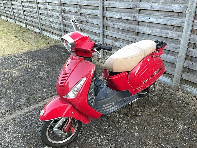 Razzo venice scooter - afbeelding 1 van  8