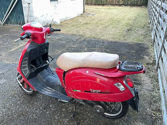 Razzo venice scooter - afbeelding 5 van  8