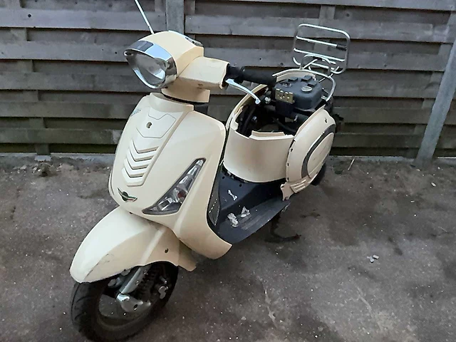 Razzo venice scooter - afbeelding 1 van  6