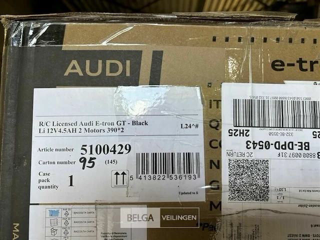R/c licensed audi e-tron gt - black - afbeelding 4 van  4