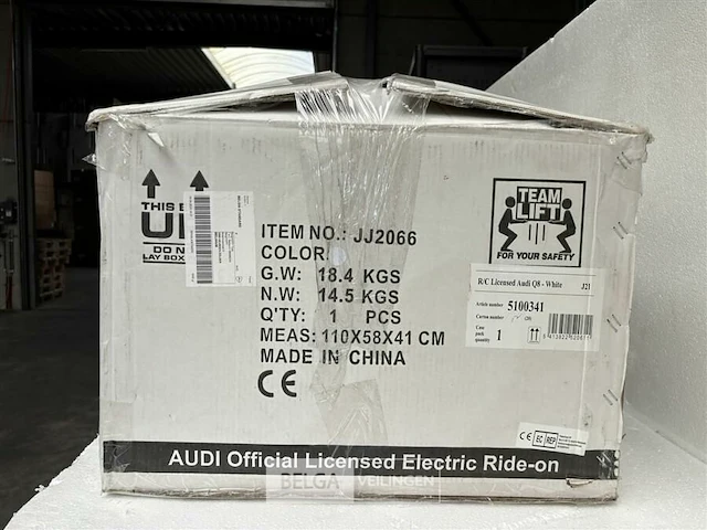 R/c licensed audi q8 white - afbeelding 5 van  6