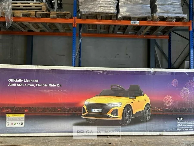 R/c licensed audi sq8 e-tron - grey - afbeelding 2 van  4