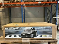 R/c licensed audi tt rs roadster - black - afbeelding 1 van  4