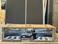 R/c licensed audi tt rs roadster - black - afbeelding 1 van  3
