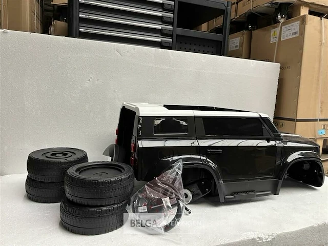 R/c licensed land rover defender 90 black - afbeelding 4 van  8