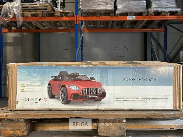 R/c licensed mercedes-benz amg gtr - white - afbeelding 1 van  4