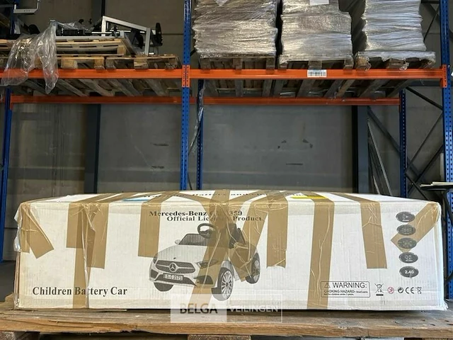 R/c licensed mercedes-benz cls350 - pink - afbeelding 1 van  4