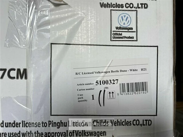 R/c licensed volkswagen beetle dune white - afbeelding 4 van  4