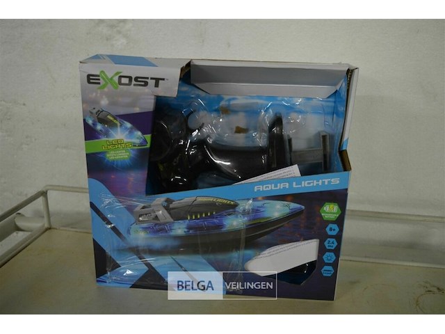 Rc speedboot exost - afbeelding 1 van  4