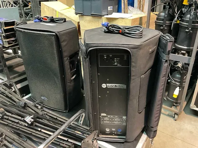 Rcf tt+25a active speaker - afbeelding 2 van  7