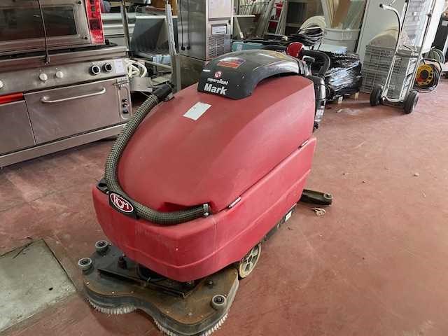 Rcm - mark682 - vloerreiniger - afbeelding 4 van  10