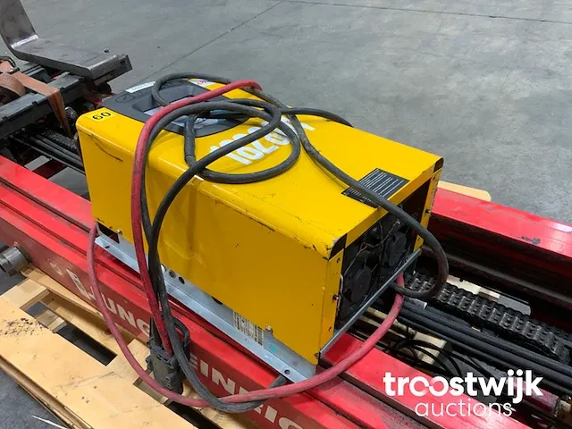 Reach truck - afbeelding 3 van  12