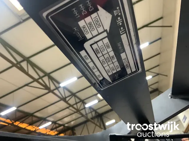 Reach truck - afbeelding 6 van  13