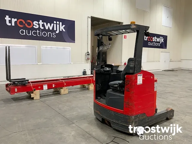 Reach truck - afbeelding 1 van  13