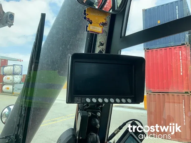 Reachstacker - afbeelding 22 van  32