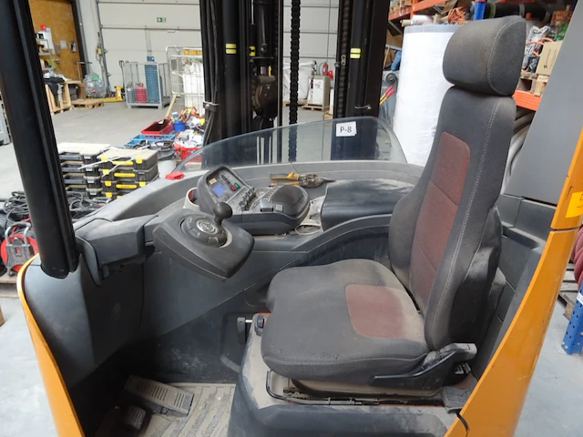 Reachtruck hawker - afbeelding 24 van  26