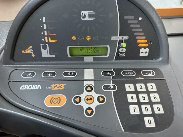 Reachttruck crown esr 5000 series - afbeelding 15 van  20