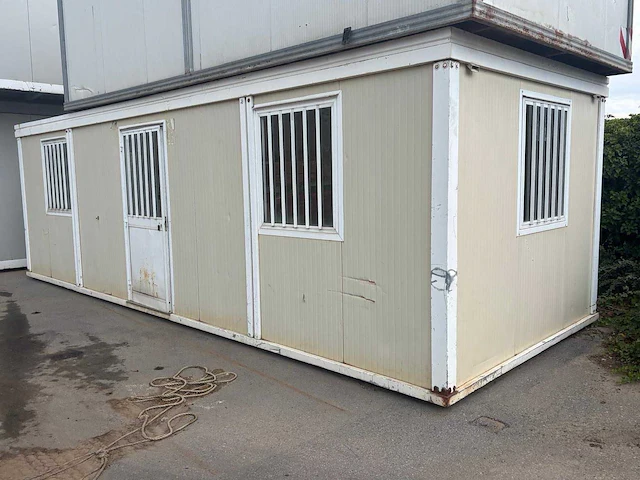 Réal werf refter container - afbeelding 1 van  5