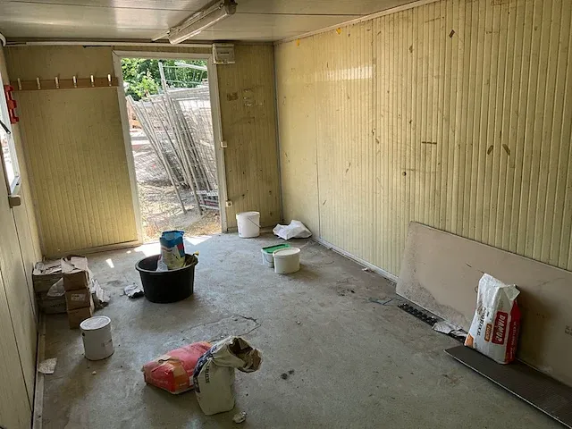 Real werfcontainer - afbeelding 4 van  5