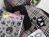 Rebella items - afbeelding 3 van  3