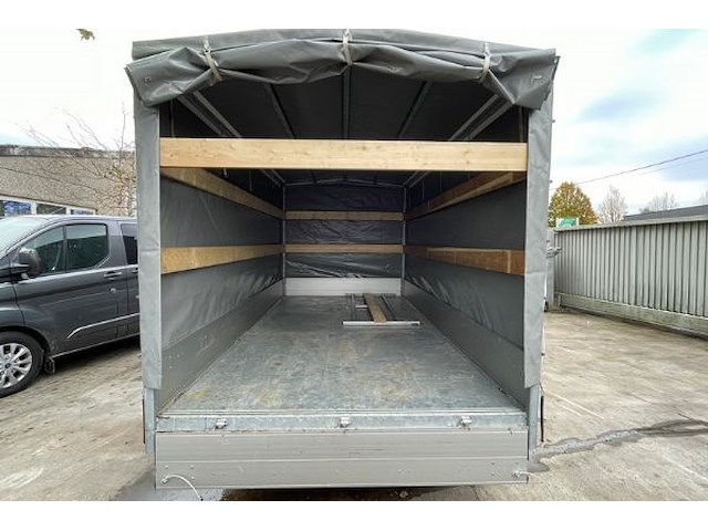 Recente kip aanhangwagen dubbele as/opbouw - afbeelding 3 van  51