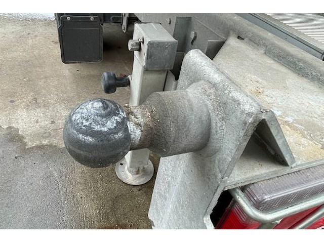 Recente kip aanhangwagen dubbele as/opbouw - afbeelding 20 van  51