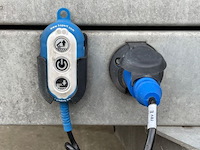 Recente kip aanhangwagen dubbele as/opbouw - afbeelding 45 van  51