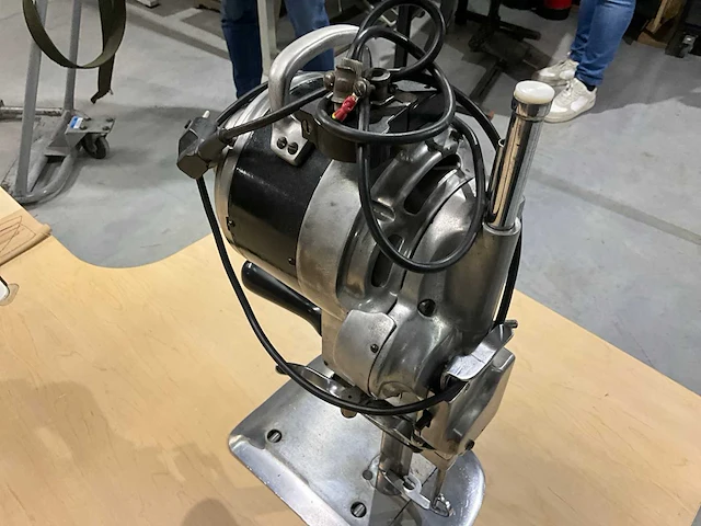 Recht mes snijmachine 6" - afbeelding 3 van  3