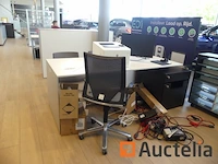 Rechter bureau - afbeelding 3 van  6