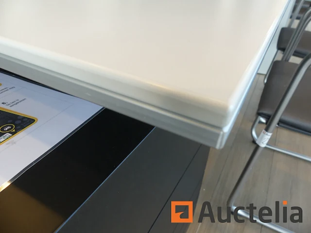 Rechter hoekbureau - afbeelding 2 van  5