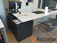 Rechter hoekbureau - afbeelding 5 van  5