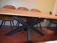 Rechthoekige bruine fineerhouten tafel 100x220cm , 6 moderne kuipstoelen bruin stoffen zit en rug (9,14) - afbeelding 6 van  9