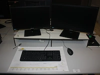 Rechthoekige schrijftafel 80x160 cm, rolbureelstoel met zwarte stoffen zit en rug, centrale eenheid cooler master, monitor samsung s22c200, monitor samsung s24e450 (18,20,30,31,32) - afbeelding 2 van  7
