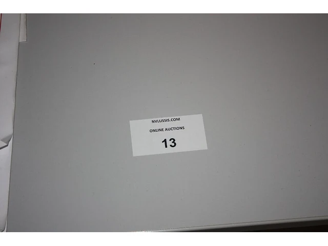 Rechthoekige schrijftafel 80x160 cm, rolbureelstoel met zwarte stoffen zit en rug, centrale eenheid dell optiplex 3020 core i3, 2 monitors samsung s24e650 (18,20,36,39) - afbeelding 6 van  6