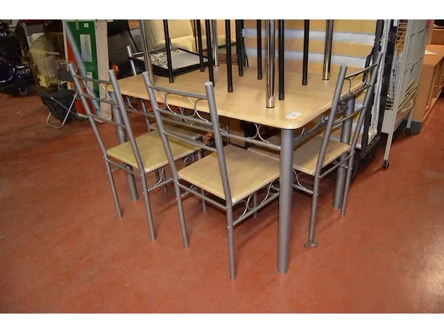 Rechthoekige tafel met 4 stoelen, keukentafel chroom onderstel met 1 stoel, 2 krukjes - afbeelding 3 van  7