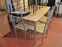 Rechthoekige tafel met 4 stoelen, keukentafel chroom onderstel met 1 stoel, 2 krukjes - afbeelding 4 van  7