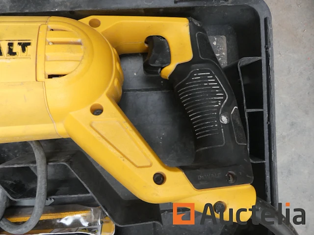 Reciprozaag dewalt dwe305 - afbeelding 5 van  7