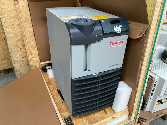 Recirculerende koeler thermofisher thermoflex 900 - afbeelding 1 van  8