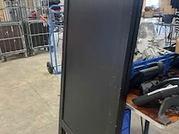 Reclame paneel verfblad zwart - afbeelding 2 van  2
