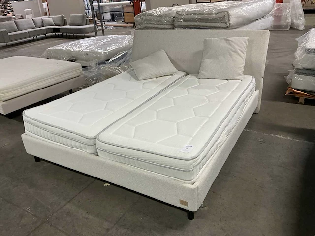 Recor bedding 2-persoonsbed 180x200 - afbeelding 1 van  9