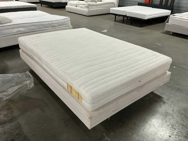Recor bedding boxspring 140x200 - afbeelding 3 van  5