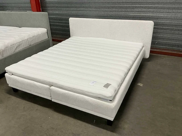 Recor bedding boxspring 180x200 - afbeelding 1 van  9