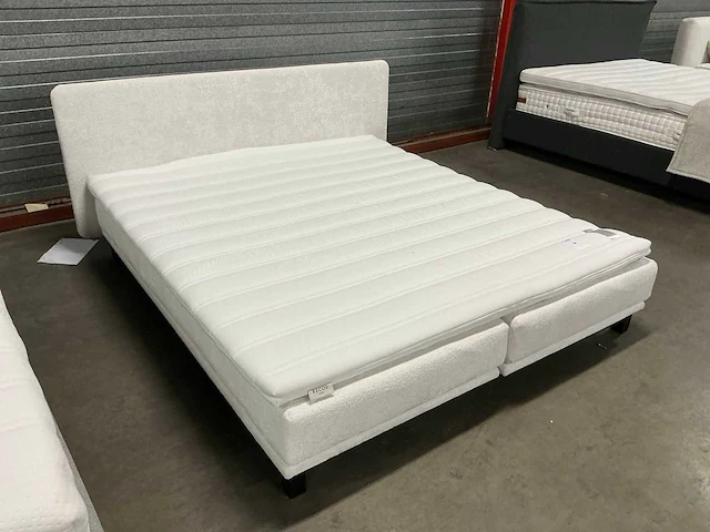 Recor bedding boxspring 180x200 - afbeelding 4 van  9